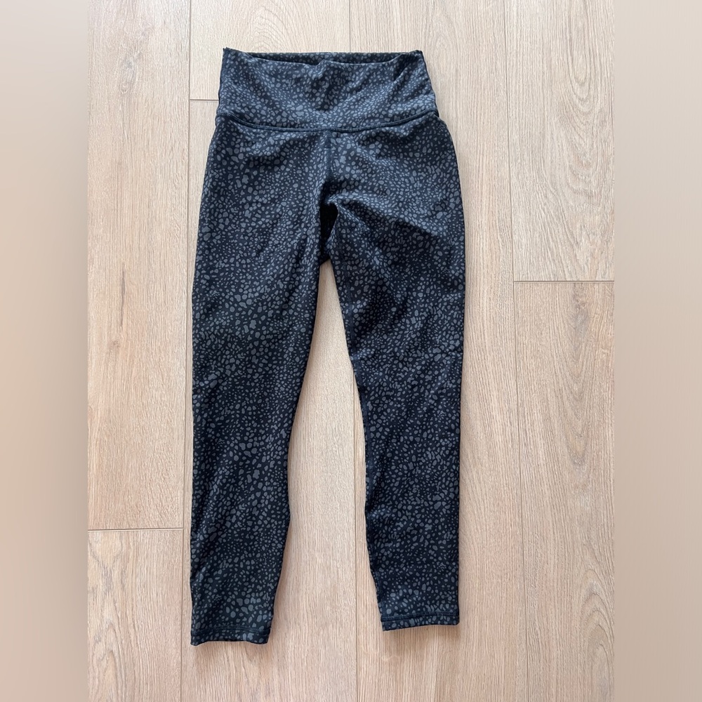Fabletics Define High Waisted 7/8 Leggings